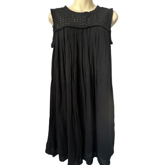 Tommy Bahama Dresses & Skirts - Tommy Bahama Womens Eyelet Crochet Black Fringe Dress M Black Boho Coastal Beach